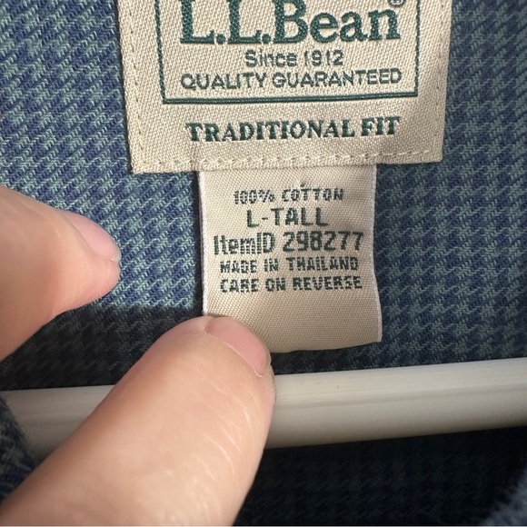 LL Bean men's flannel shirt, size Large Tall. Blue/green/navy houndstooth, fall - Picture 6 of 7